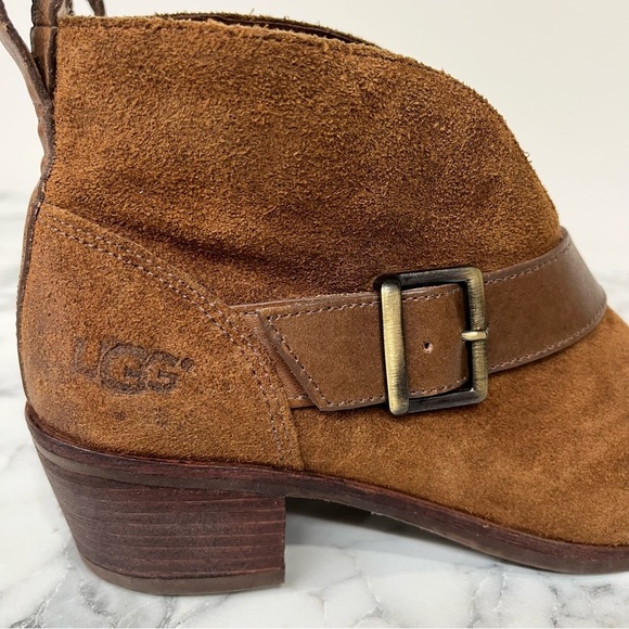 UGG Women's Wright Belted Ankle Booties Brown Suede Nubuck Leather Size 6 - Picture 9 of 12